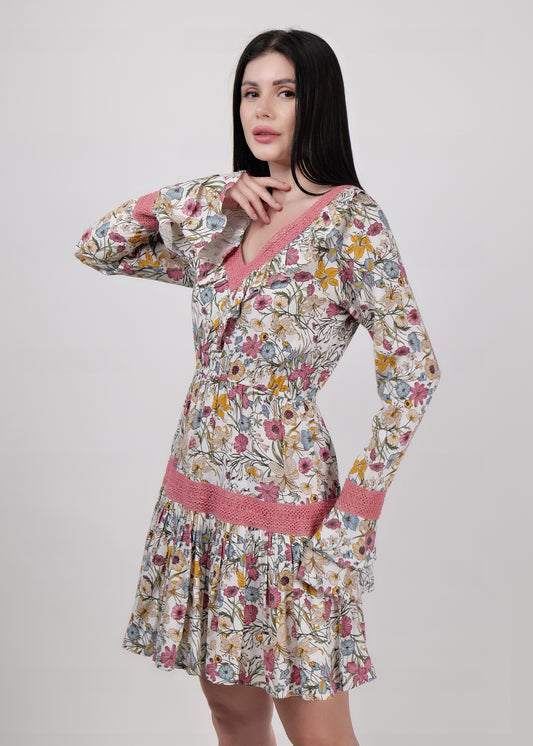 Driro Spring ready with pretty floral fit and flare dress