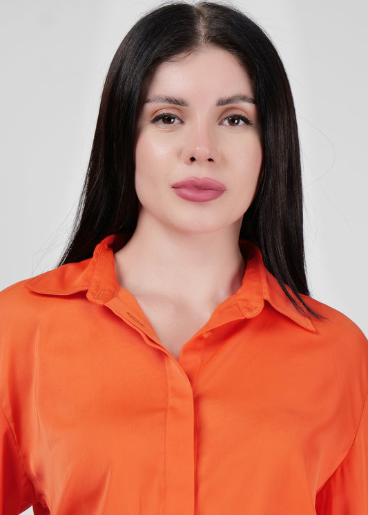 Women Relaxed Fit Shirt with Spread Collar